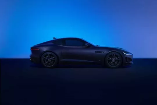 009_Jag_F-TYPE_24MY_Coupe_Exterior_Side_049_111022