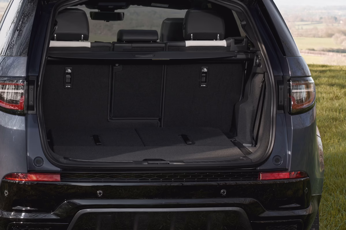 Discovery-Sport-carousel-image-5-3x2