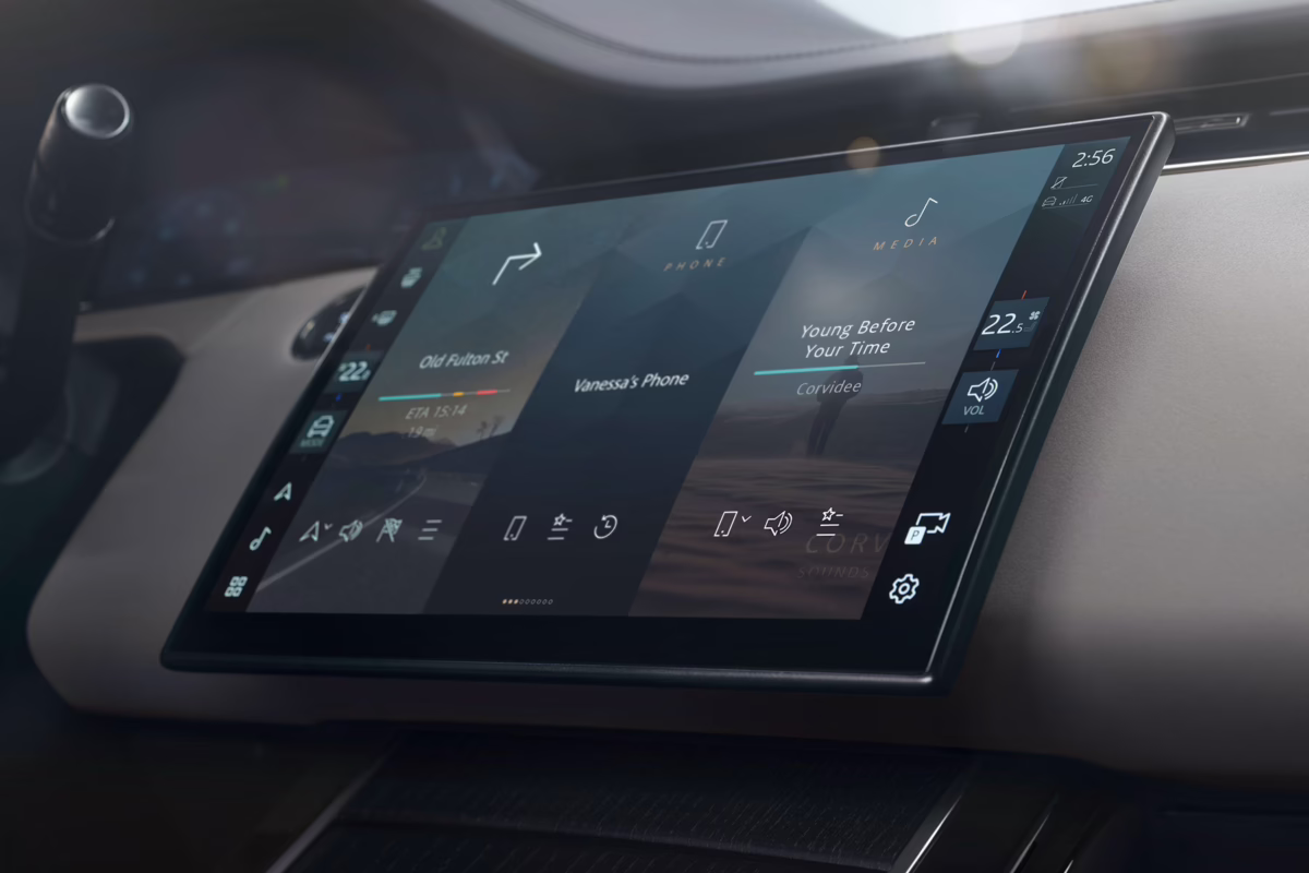 RR-Evoque-carousel-image-5-3x2